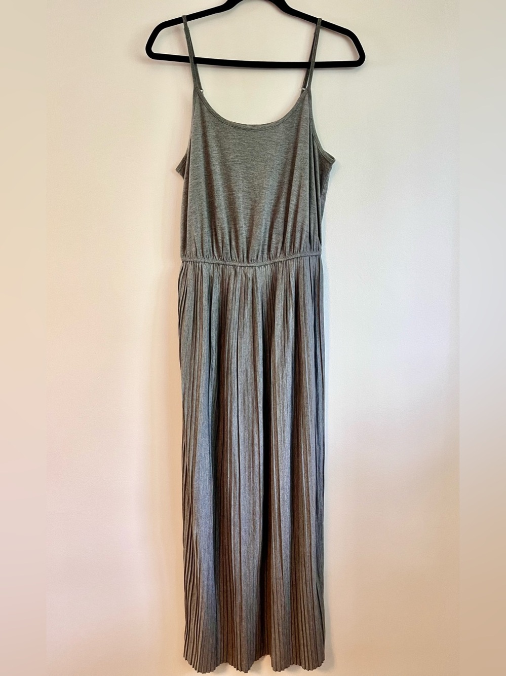 Kismet Gray Spaghetti-Strap Maxi Dress